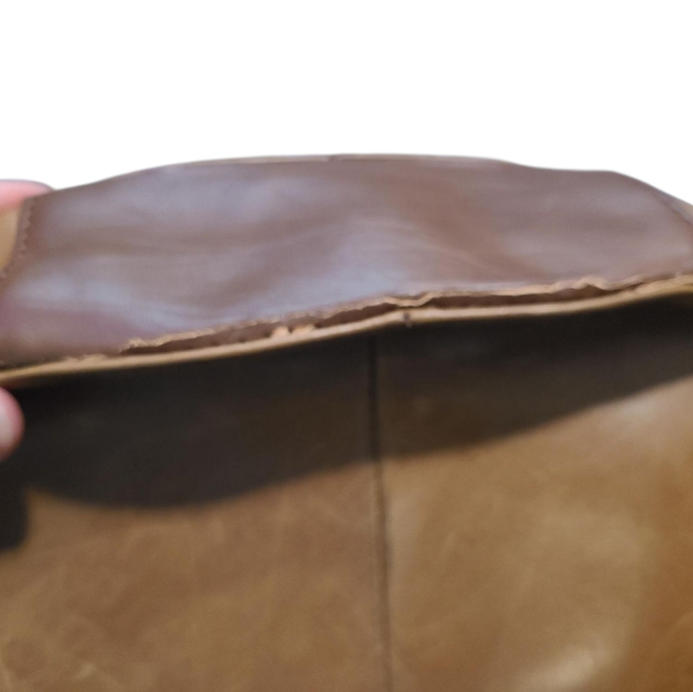 Clark's Vintage Leather Saddle Bag Crossbody - Picture 8 of 8